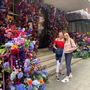 Meet your Posher, Celia